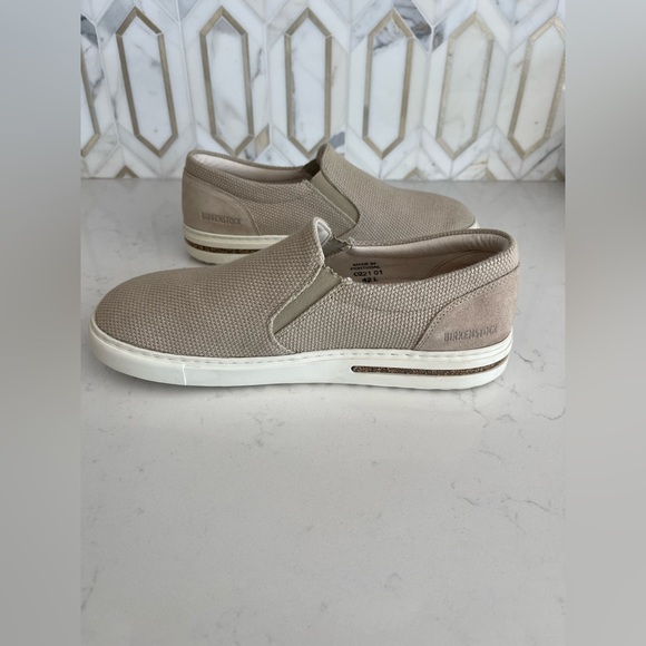 Birkenstock Oswego Unisex W Sz 11 M Sz 9  Slip Shoes Sneakers Beige Canvas main image 6